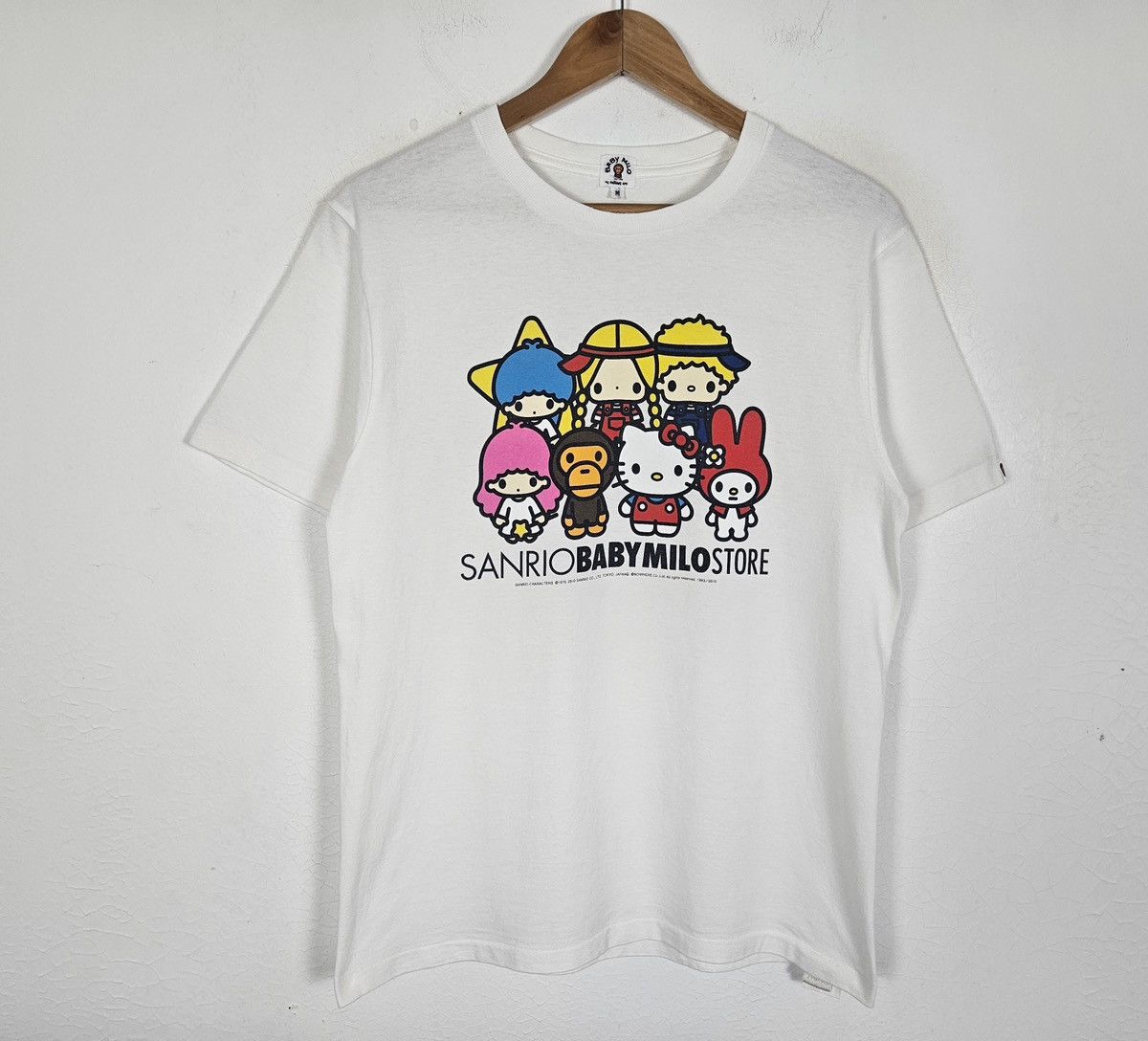 Bape Baby Milo BAPE Hello Kitty by Sanrio shirt Size US M / EU 48-50 / 2 - 2 Thumbnail