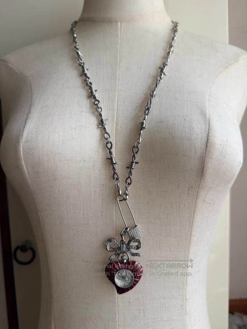 Vivienne Westwood Vivienne Westwood Christmas Heart Pin Watch Necklace Size ONE SIZE - 2 Thumbnail