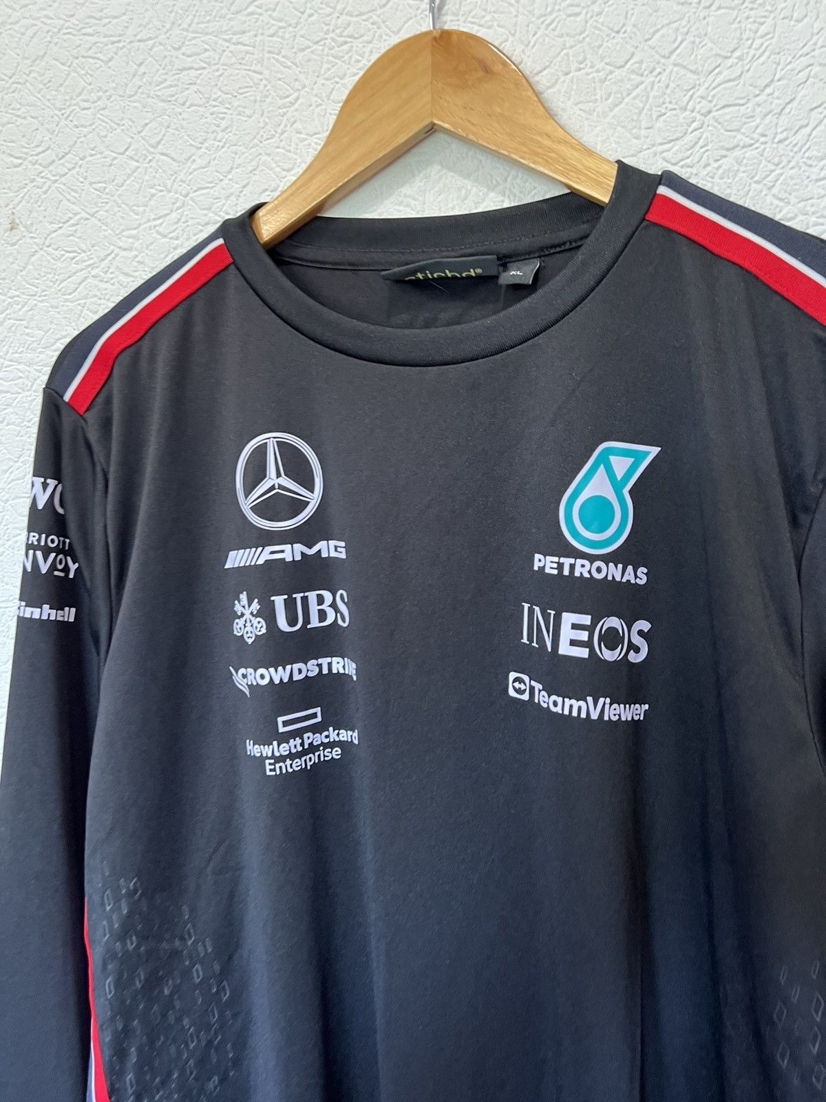 Mercedes-Benz Mercedes Benz Crowdstrike Petronas Black Sweatshirt Racing Size US XL / EU 56 / 4 - 3 Thumbnail