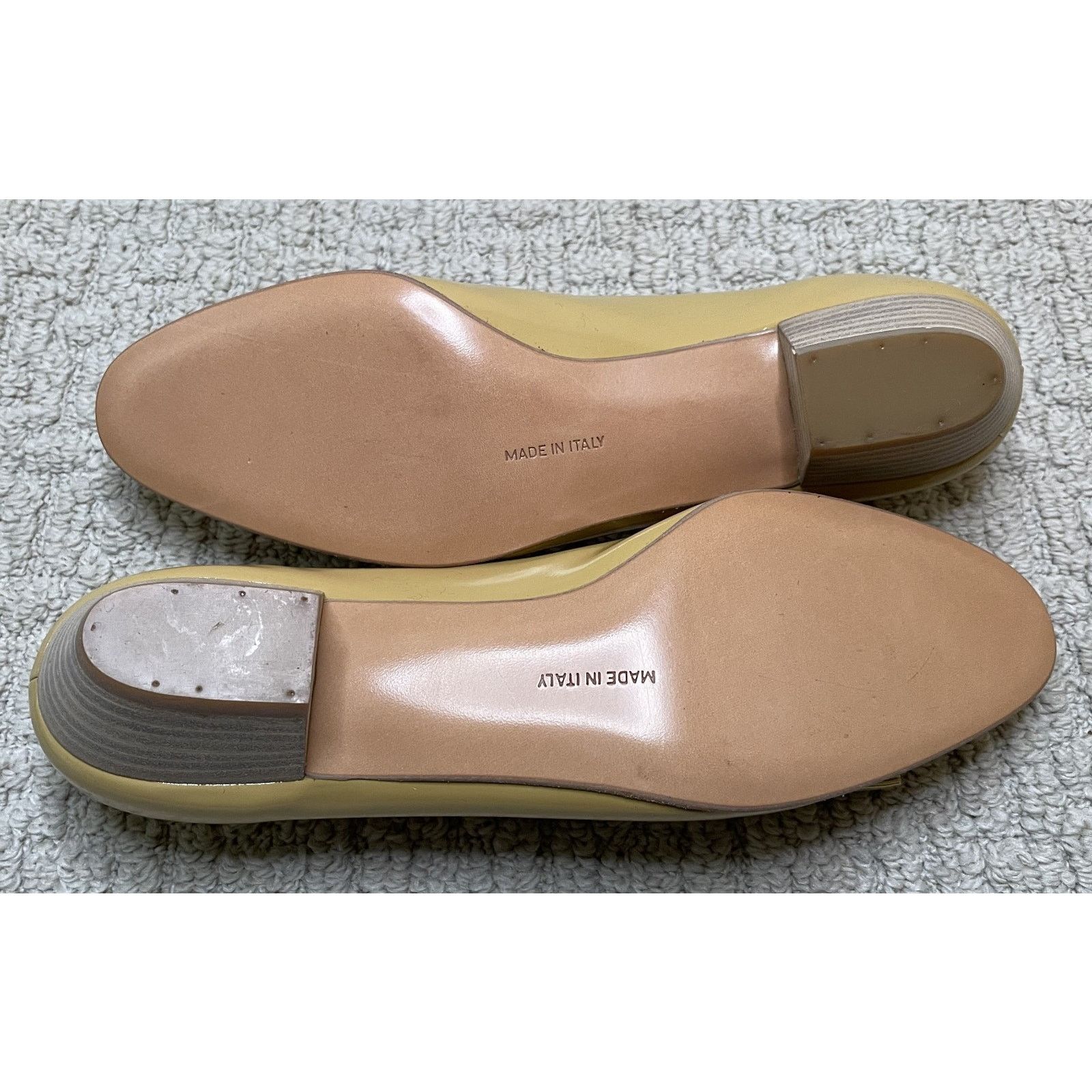 Salvatore Ferragamo Salvatore Ferragamo Pumps Womens 8 C Yellow Patent Leather Size US 8 / IT 38 - 12 Thumbnail