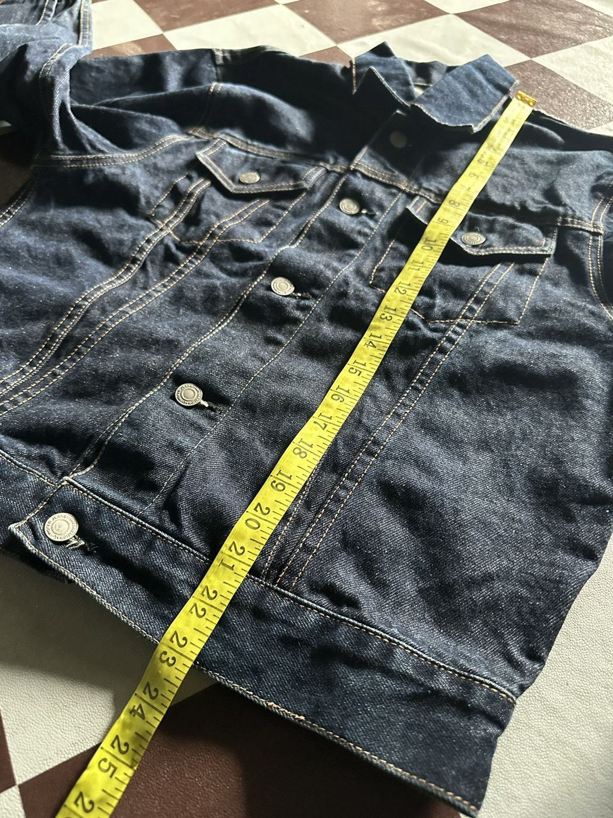 Vintage Vintage World jeans trucker denim jacket Size US M / EU 48-50 / 2 - 8 Thumbnail