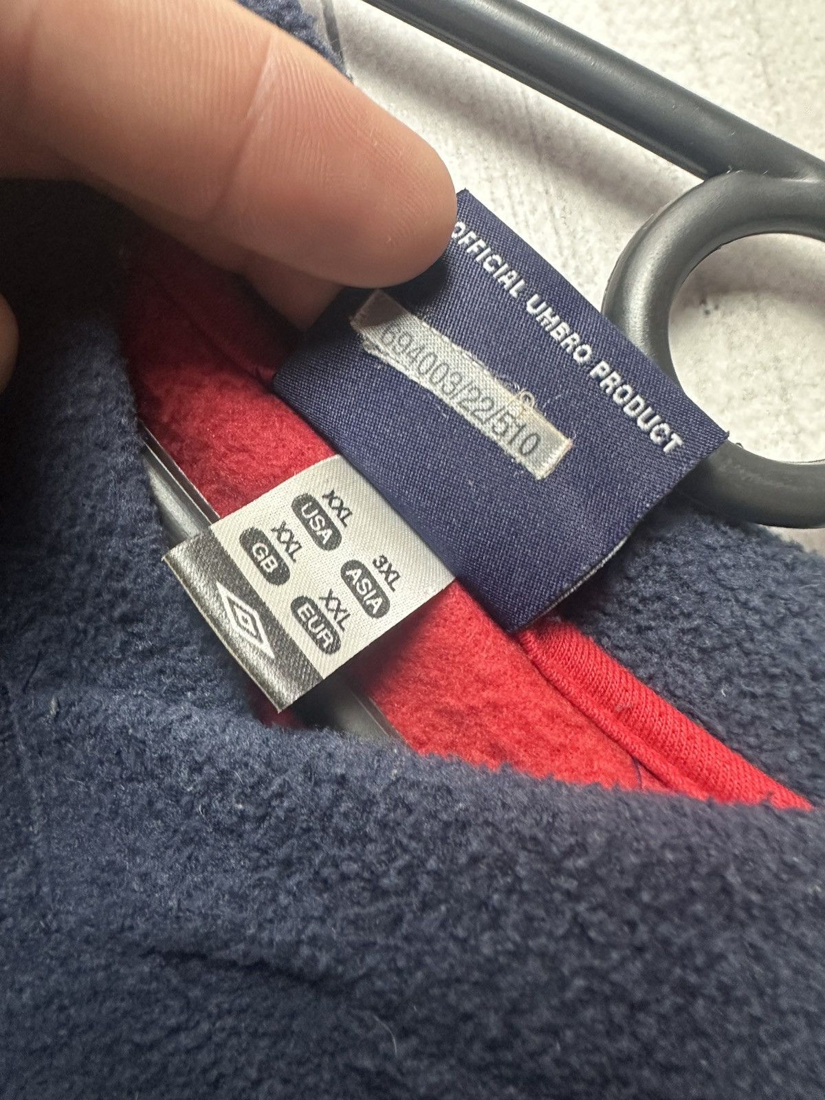 Umbro × Vintage Vintage Umbro sweatshirt fleece logo size XXL Size US XXL / EU 58 / 5 - 6 Thumbnail