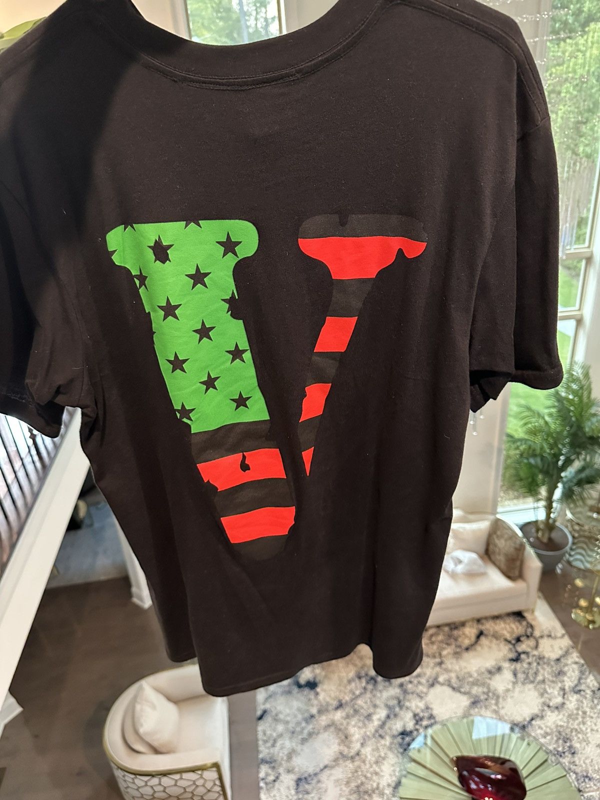 Vlone VLONE Flag Power Graphic T shirt America Black Green Red Size US M / EU 48-50 / 2 - 2 Thumbnail