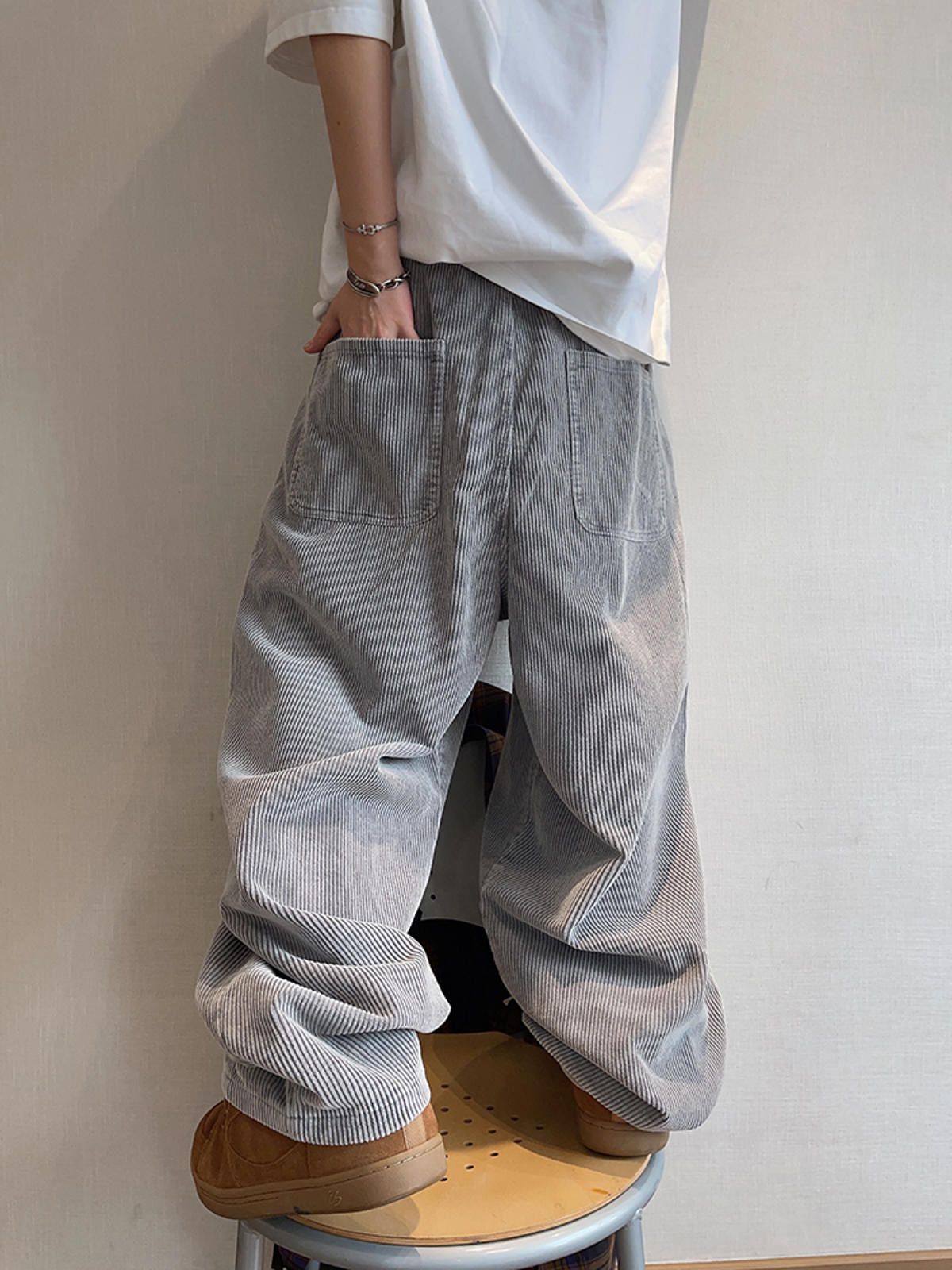 Other Gray Corduroy Wide-Leg Pants Size US 32 / EU 48 - 4 Thumbnail
