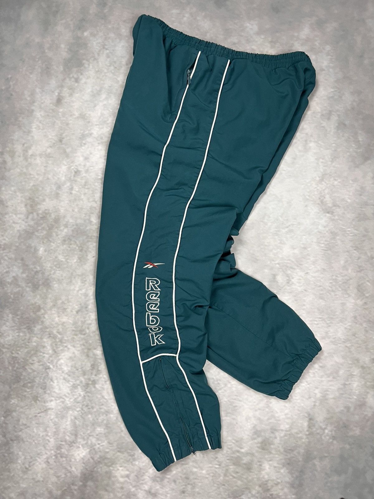 Vintage Reebok Pants Green L sz Y2K Big Logo Joggers Nylon