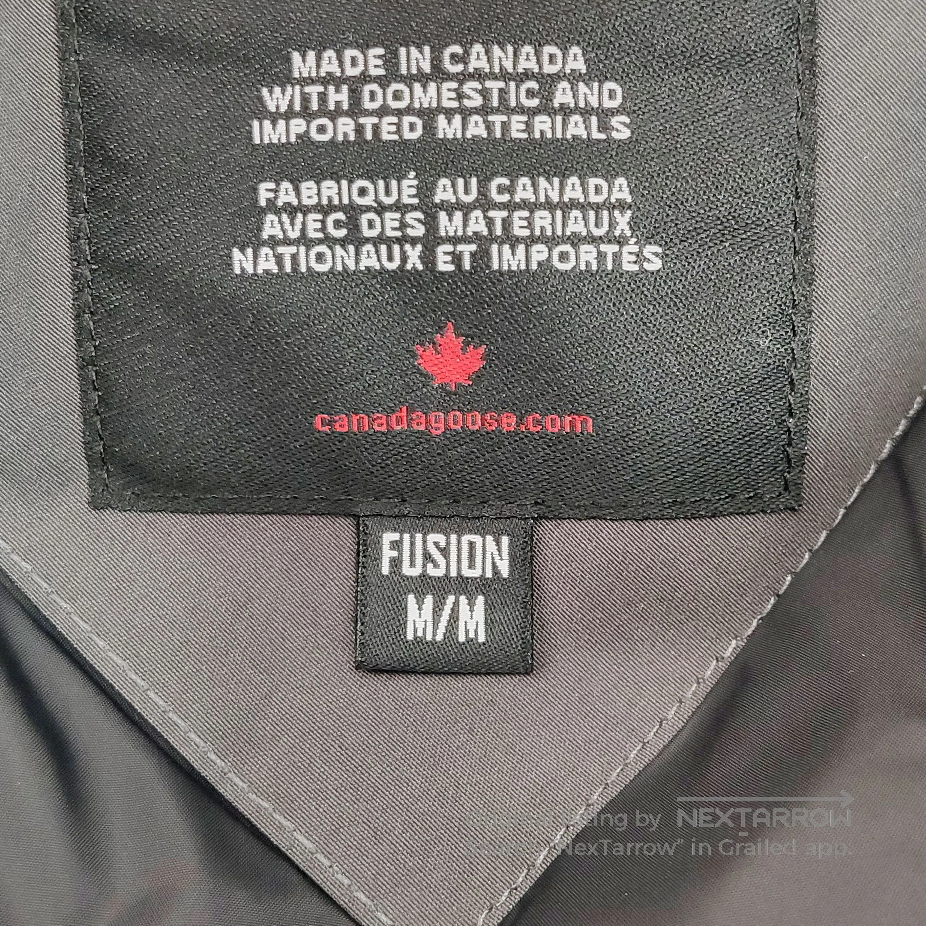Canada Goose Canada Goose XS Logo Zip Hooded Down Jacket. Size US M / EU 48-50 / 2 - 9 Thumbnail