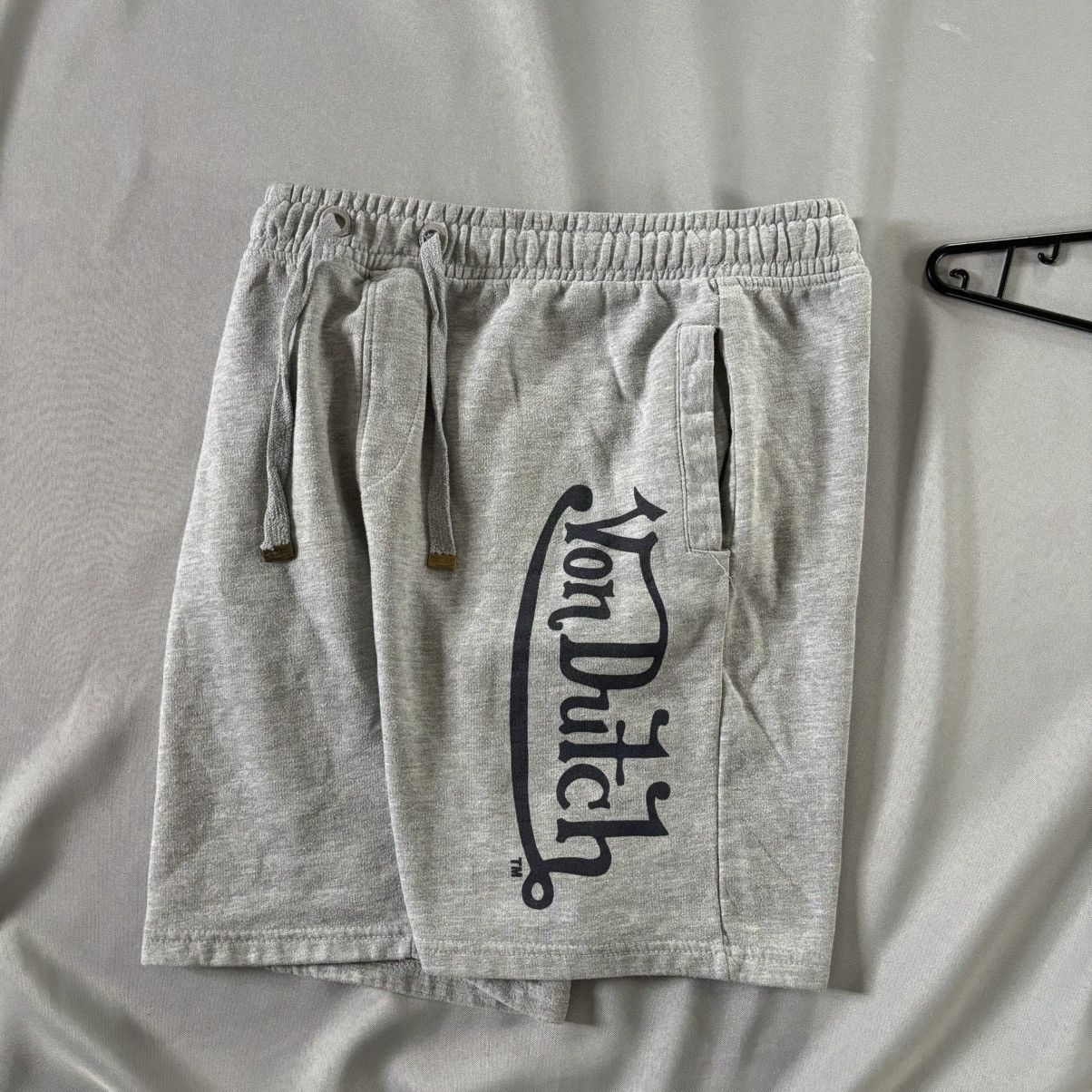 Von Dutch Von Dutch shorts large grey big logo streetwear Size US 34 / EU 50 - 1 Thumbnail
