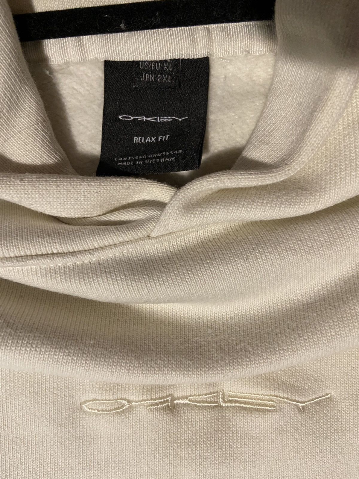 Oakley Oakley Sogo Hoodie (Embroidered Tonal Logo) Size US XL / EU 56 / 4 - 2 Thumbnail