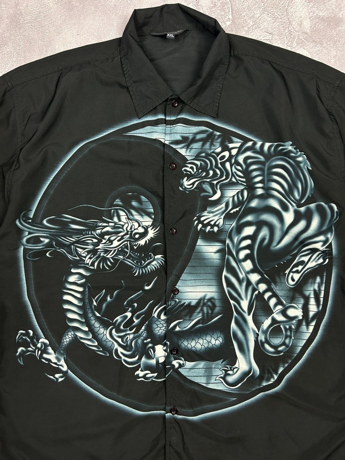 Japanese Brand × Vintage Rare Vintage Japanese Dragon Tiger Printed Shirt Polyester Size US XXL / EU 58 / 5 - 5 Thumbnail