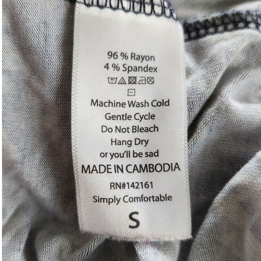 Other LuLaRoe Size Small Top Blue Geometric Print Stretch Size S / US 4 / IT 40 - 6 Thumbnail