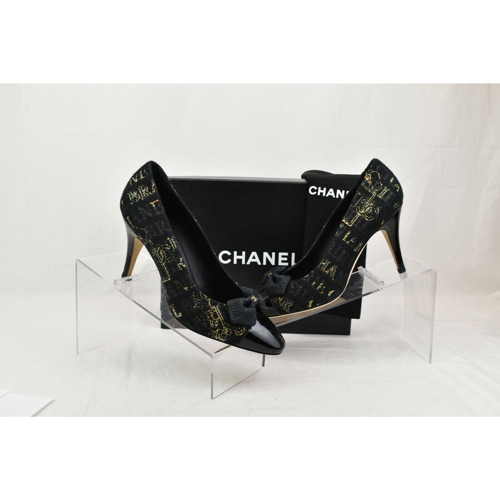 Chanel BLACK G31387 TWEED PATENT LEATHER CAP TOE LOGO BOW PUMPS 40 Size US 10 / IT 40 - 2 Thumbnail