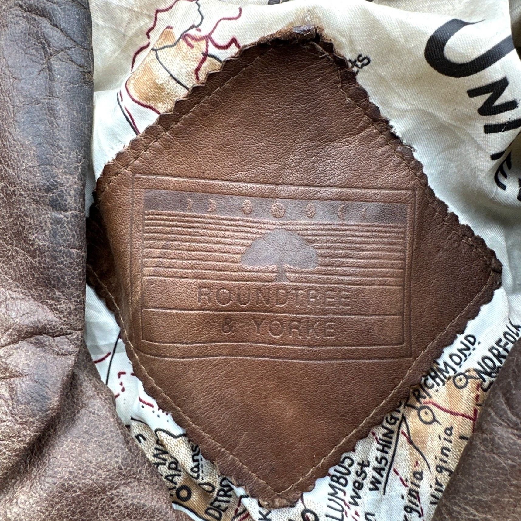 Roundtree & Yorke VINTAGE Roundtree & Yorke Bomber Leather Jacket Mens XL Brown Map Lined Flight Jacket Size US XL / EU 56 / 4 - 3 Thumbnail