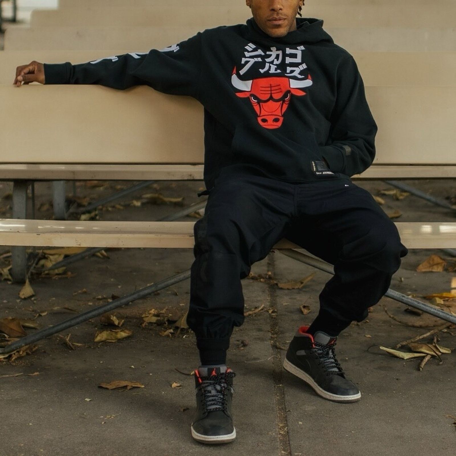 NBA Size XL - NBALAB X Hyperfly Chicago Bulls Embroidered Hoodie Size US XL / EU 56 / 4 - 2 Thumbnail