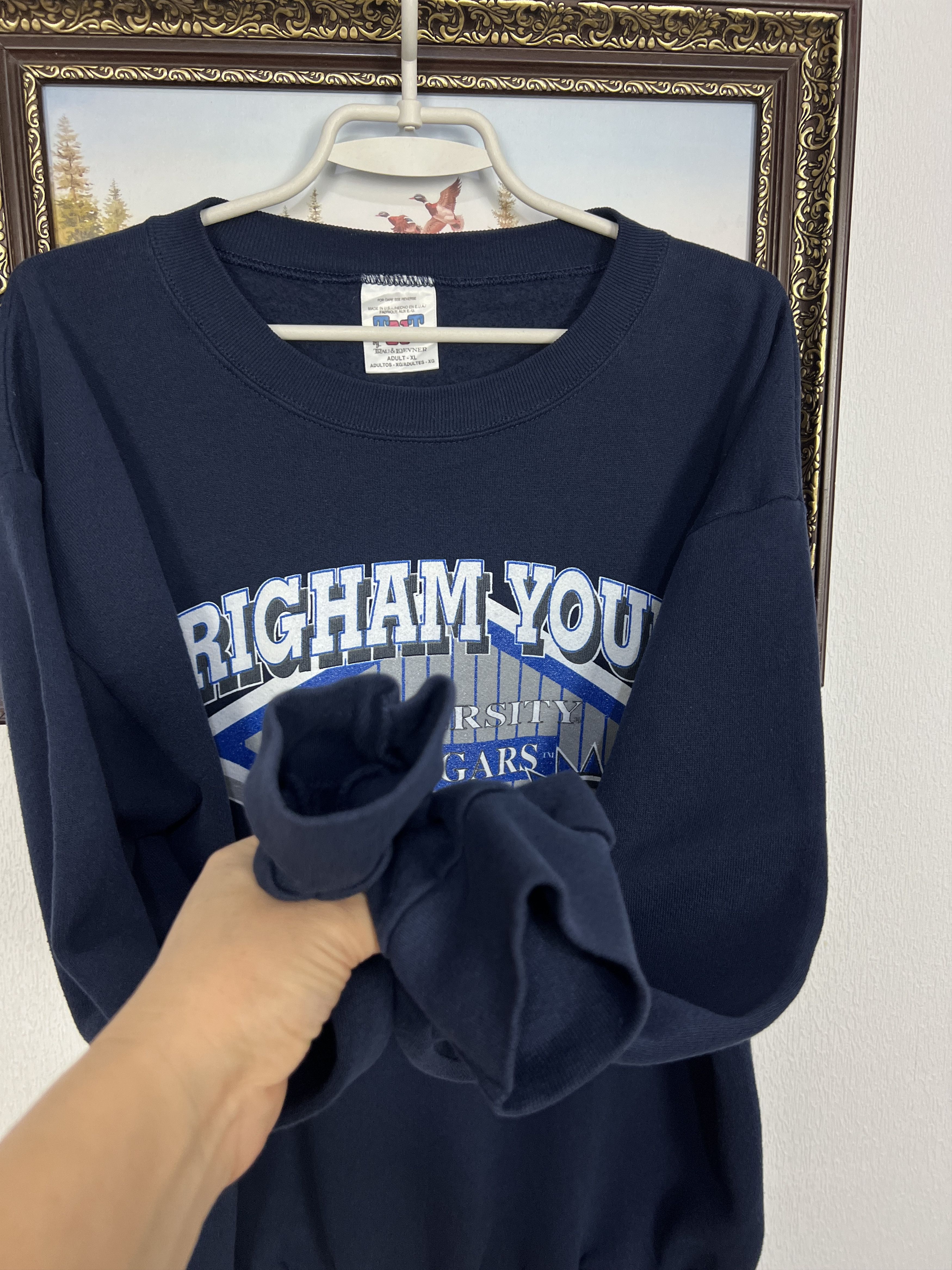Vintage Brigham Young University Cougar Football Sweatshirt Crewneck Size US L / EU 52-54 / 3 - 4 Thumbnail