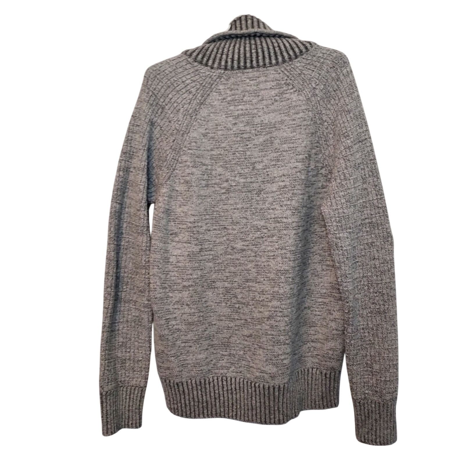 H&M H&M Men’s Gray Knit Wool Blend Turtleneck Pullover Sweater Size US L / EU 52-54 / 3 - 2 Thumbnail