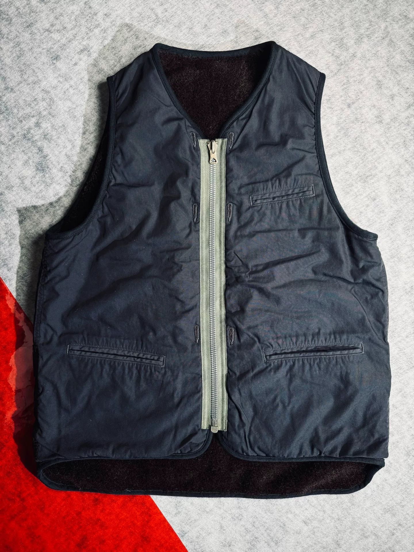Visvim reversible visvim liner vest in navy blue Size US M / EU 48-50 / 2 - 1 Thumbnail