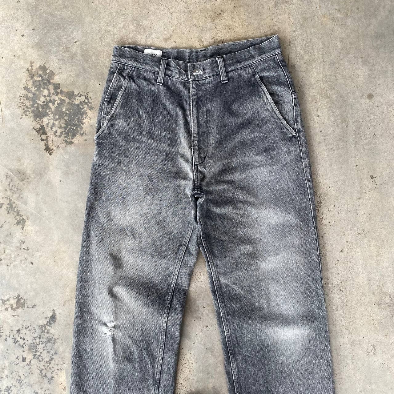 Takeo Kikuchi BJ6-19 VTG JAPAN TAKEO KIKUCHI DISTRESSED FADED GREYWASH Size US 29 - 4 Thumbnail