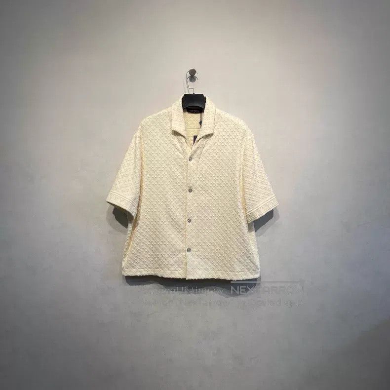 Louis Vuitton Louis Vuitton size 4l FW25 embossed logo full towel short s Size US M / EU 48-50 / 2 - 3 Thumbnail