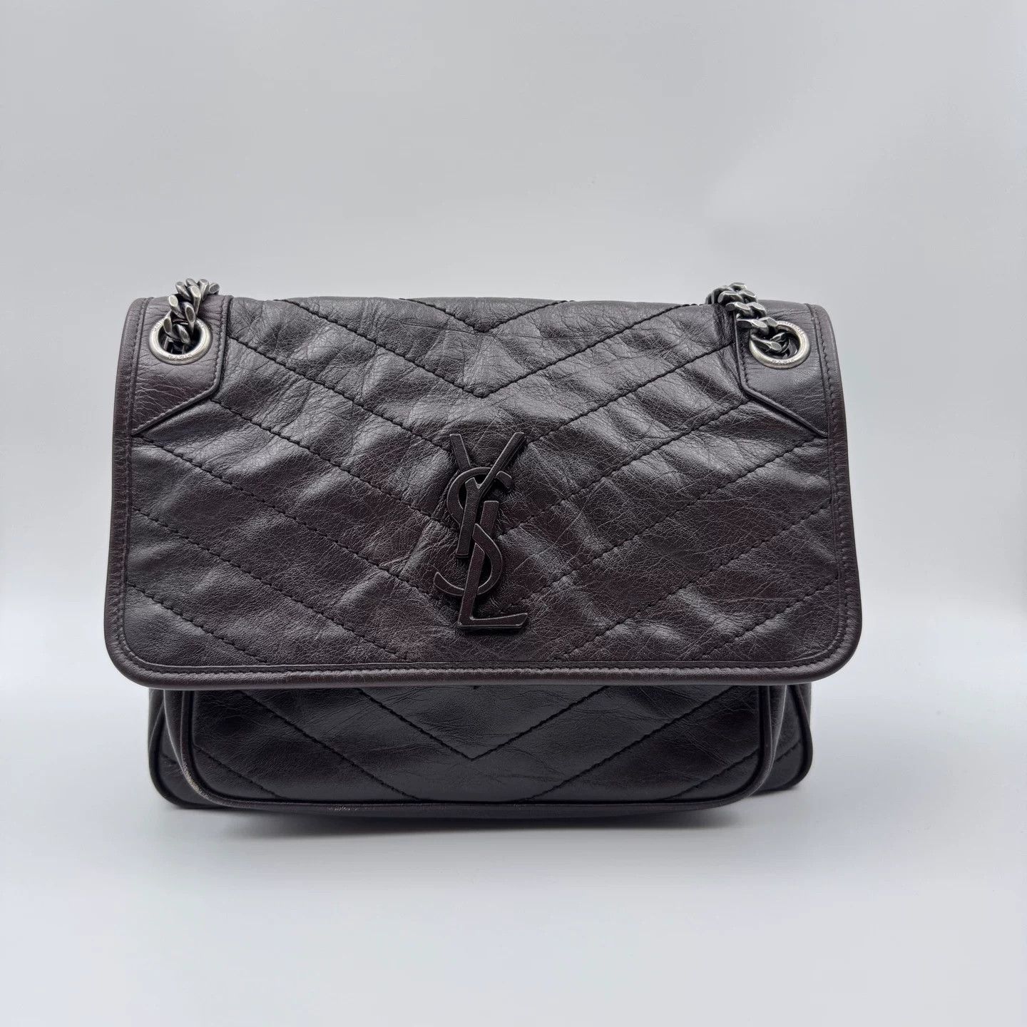 Saint Laurent Paris Pre-loved Bag Very good condition Size ONE SIZE - 1 Thumbnail