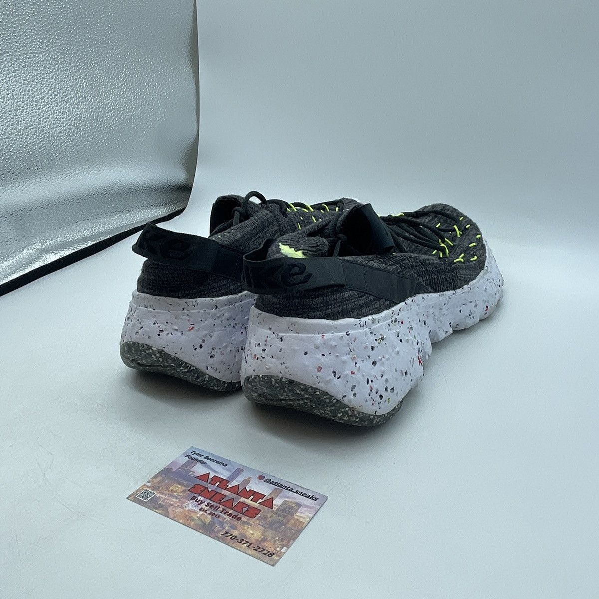 Nike Space hippie black volt Size US 9.5 / EU 42-43 - 5 Thumbnail