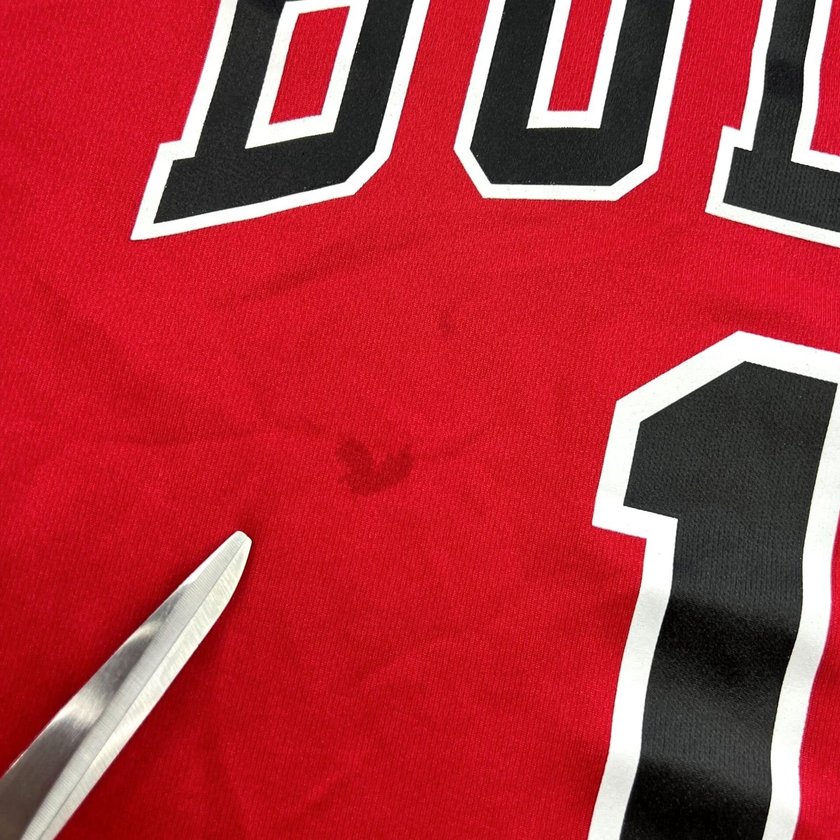 Adidas Nike Bulls 2011 Derrick Rose #1 Basketball Jersey Mens XL Red Tank Top Adidas Size US XL / EU 56 / 4 - 6 Thumbnail