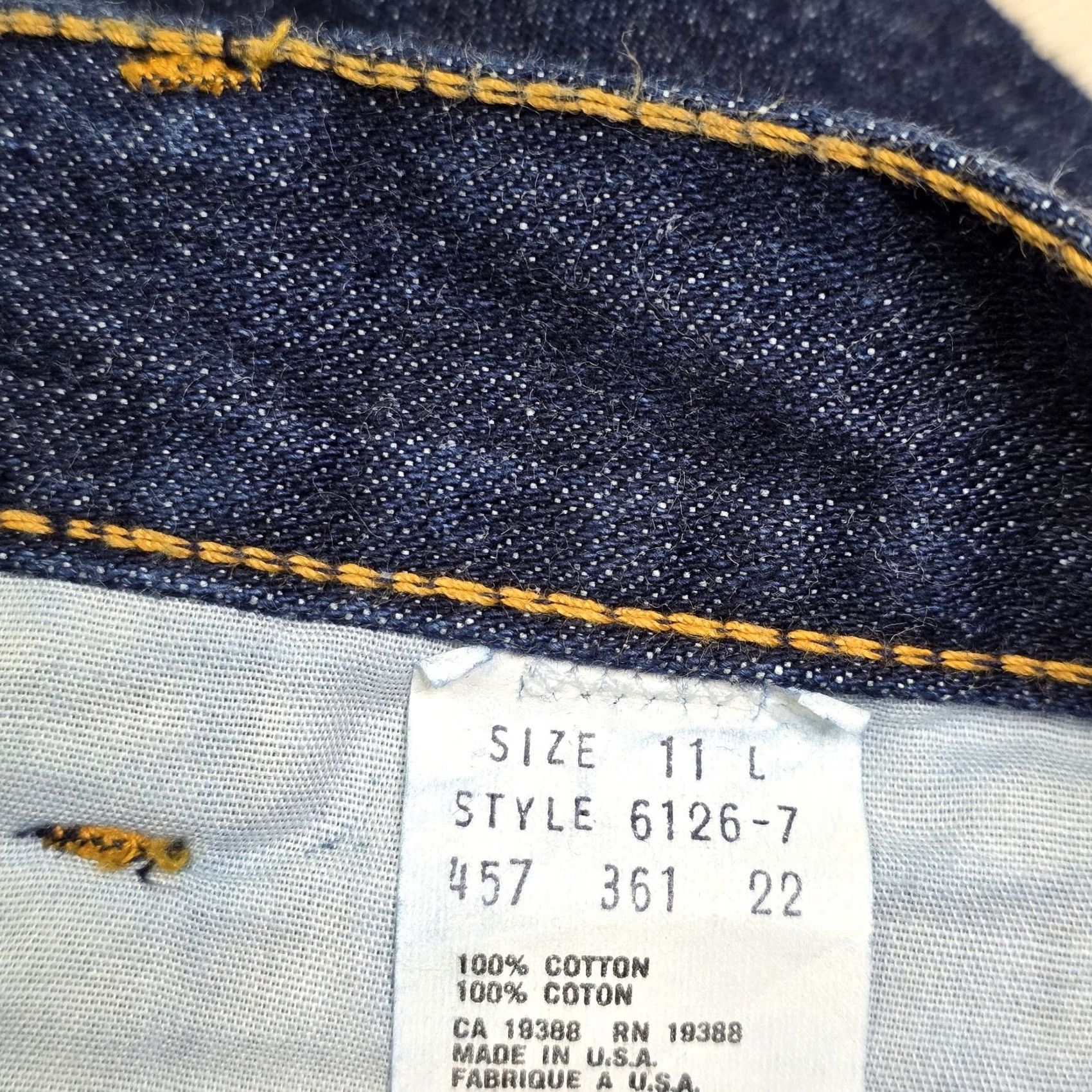 Denime VINTAGE Brittania El Paso Jeans Womens Blue Denim Jeans 80s 26 x 34 Size 11 L Texas Mens Womens Girls Size 32" / US 10 / IT 46 - 3 Thumbnail