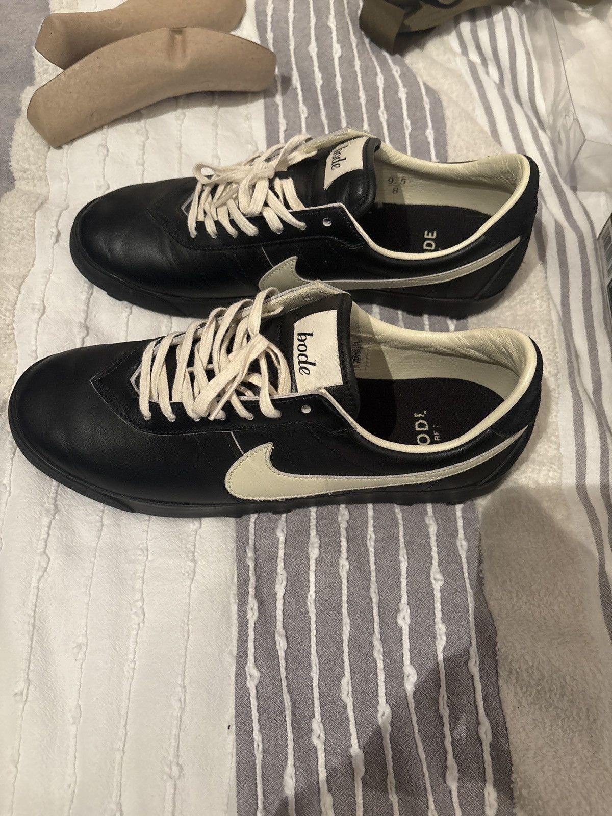 Bode × Nike Bode x Nike Astro Grabber Black & Coconut Milk Size US 8 / EU 41 - 1 Thumbnail