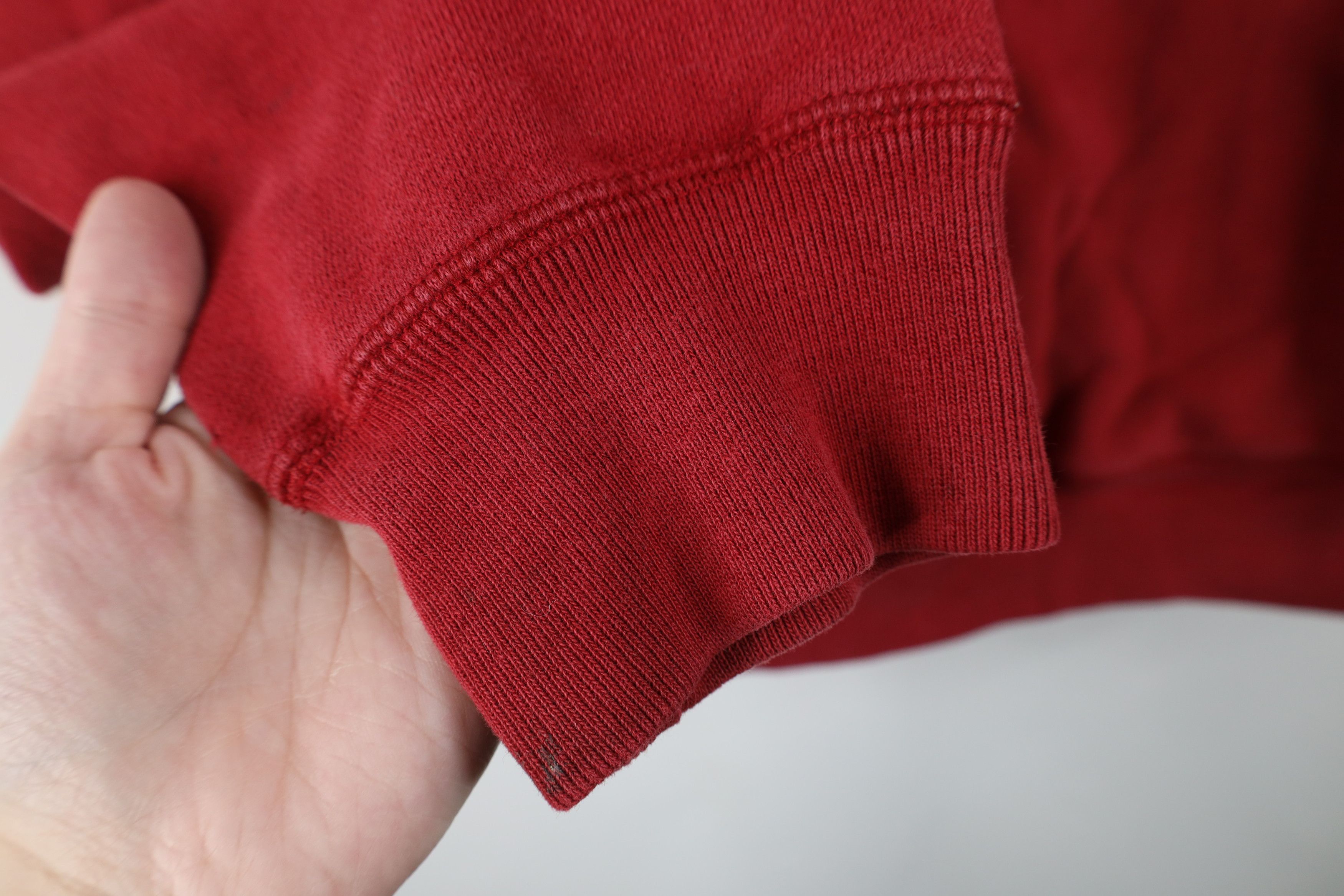 Gap Vintage Y2K Gap Spell Out Heavyweight Hoodie Sweatshirt Red Size US M / EU 48-50 / 2 - 8 Thumbnail