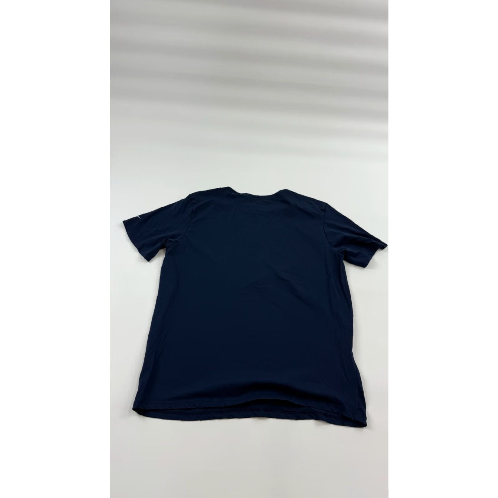 Nike Nike Dri-Fit T-Shirt Men Large Blue Build A Better Future Graphic Short Sleeve Outdoor Size US L / EU 52-54 / 3 - 2 Thumbnail