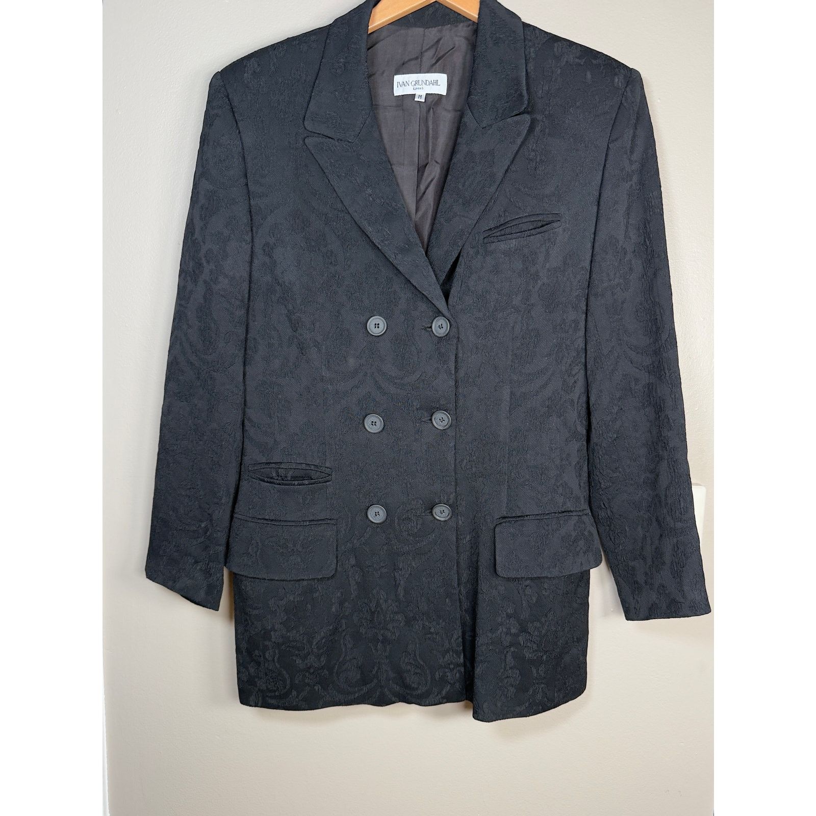 Ivan Grundahl Vintage Ivan Grundahl Jacquard Double Breasted Blazer M Size M / US 6-8 / IT 42-44 - 1 Thumbnail