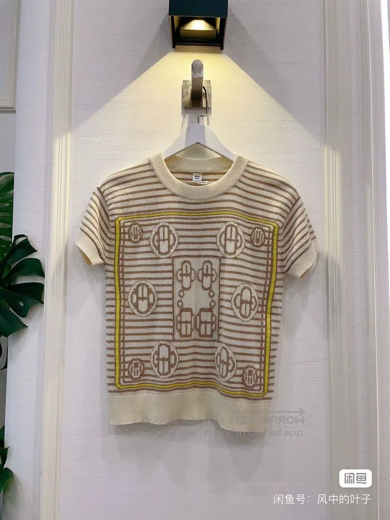 Hermes Hermes Beige striped cashmere short-sleeve knit top Size XS / US 0-2 / IT 36-38 - 1 Thumbnail