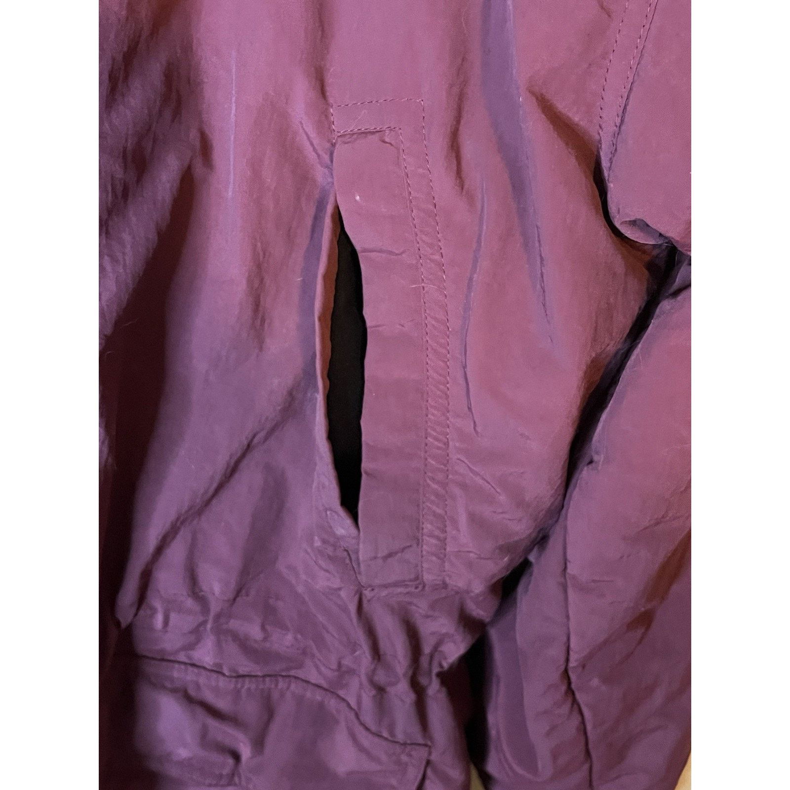 L.L. Bean Vintage L.L. Bean Mens M Maroon Nylon Full Zip Jacket Size US M / EU 48-50 / 2 - 7 Thumbnail