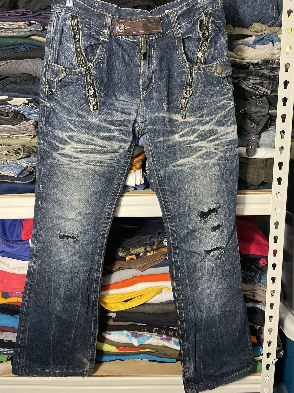 Japanese Brand Distressed Semantic Design Flair Cut Jeans Size US 32 / EU 48 - 2 Thumbnail