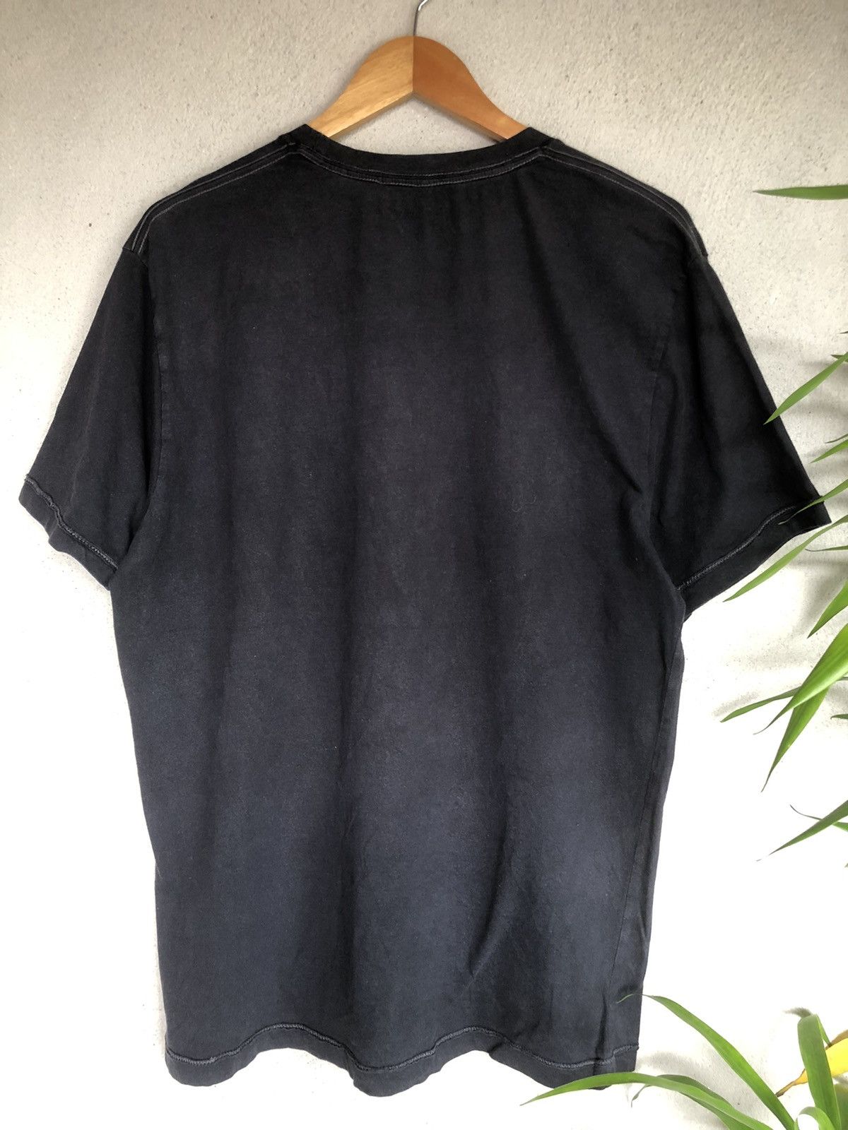 Affliction × Vintage Vintage Y2K DKNY Affliction Tshirts Size US L / EU 52-54 / 3 - 12 Thumbnail