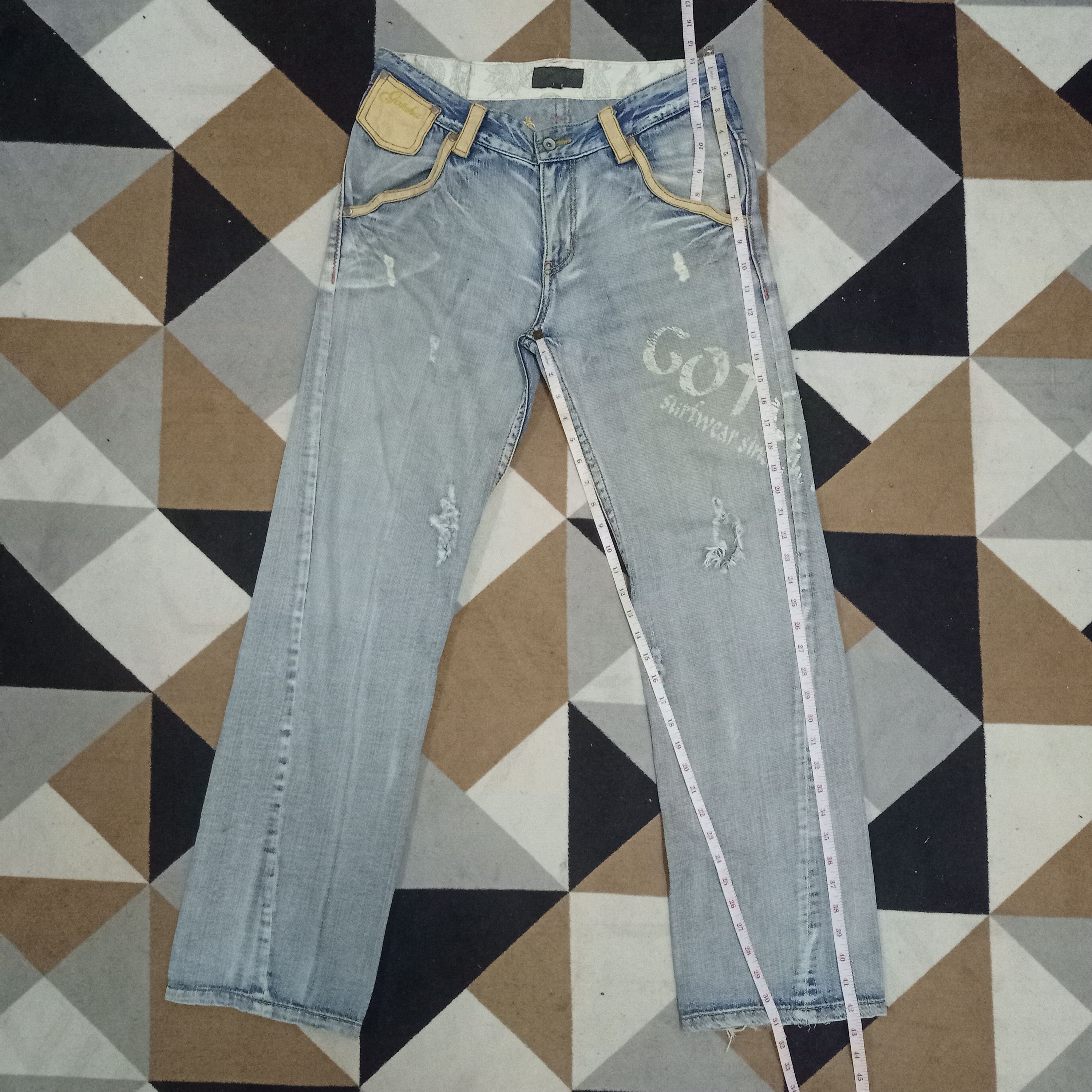 Gotcha × Japanese Brand Vintage Japanese Gotcha Distressed Spiral Baggy Jeans Size US 31 - 10 Thumbnail