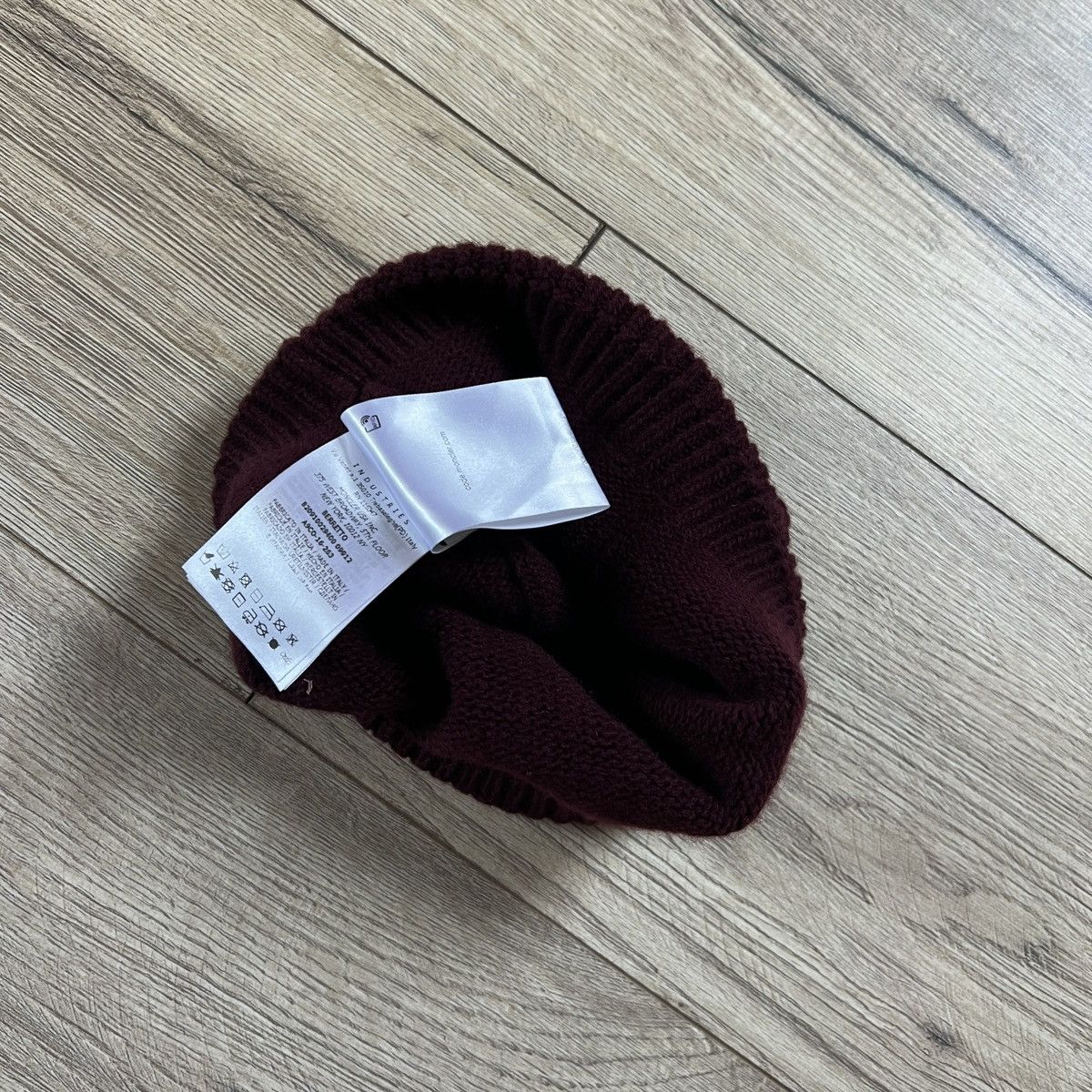 Moncler Moncler Wool Beanie Hat Burgundy Size ONE SIZE - 6 Thumbnail