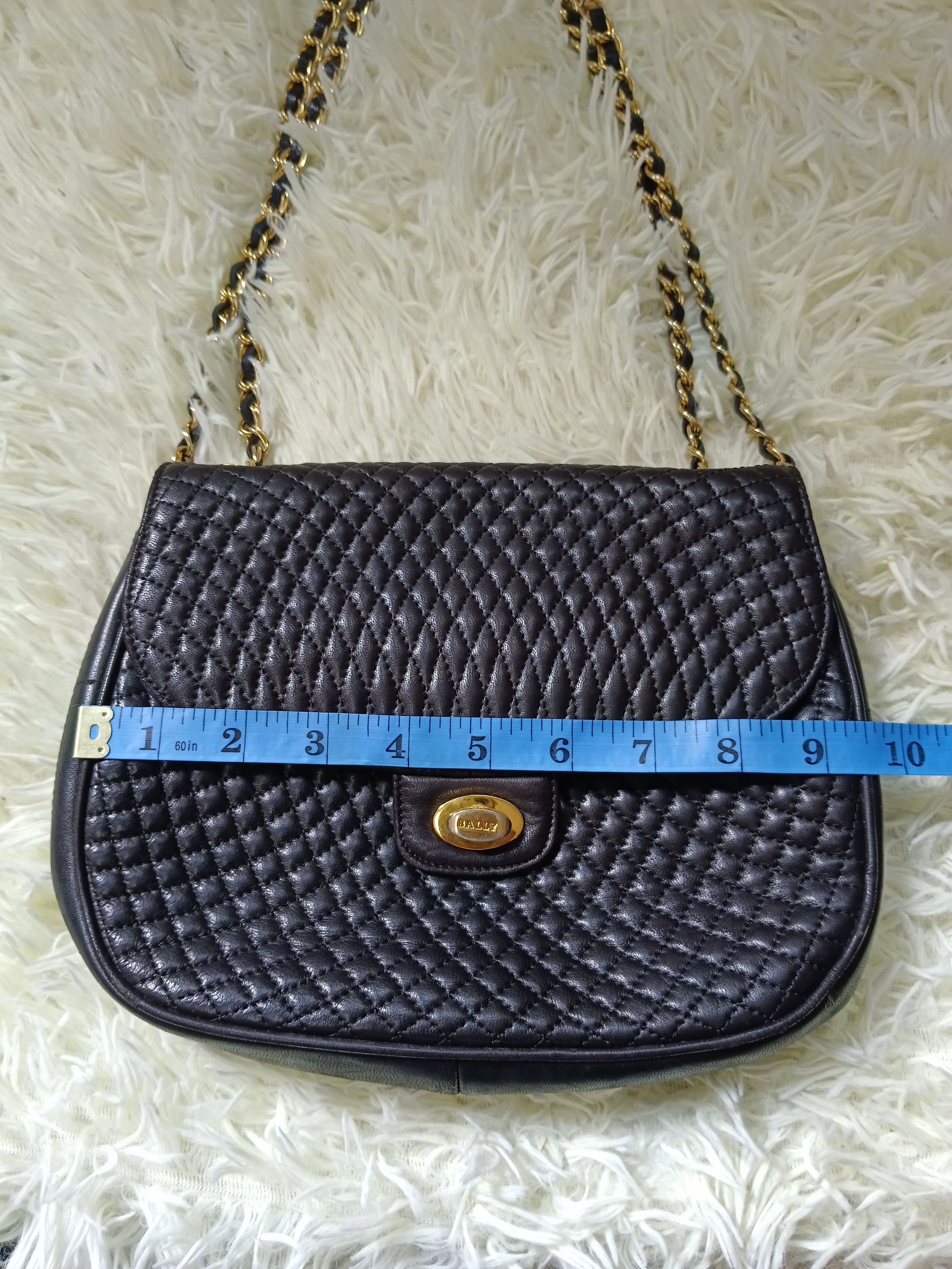 Bally BALLY Vintage Quilted Flap Bag with Gold Chain Strap Size ONE SIZE - 6 Thumbnail