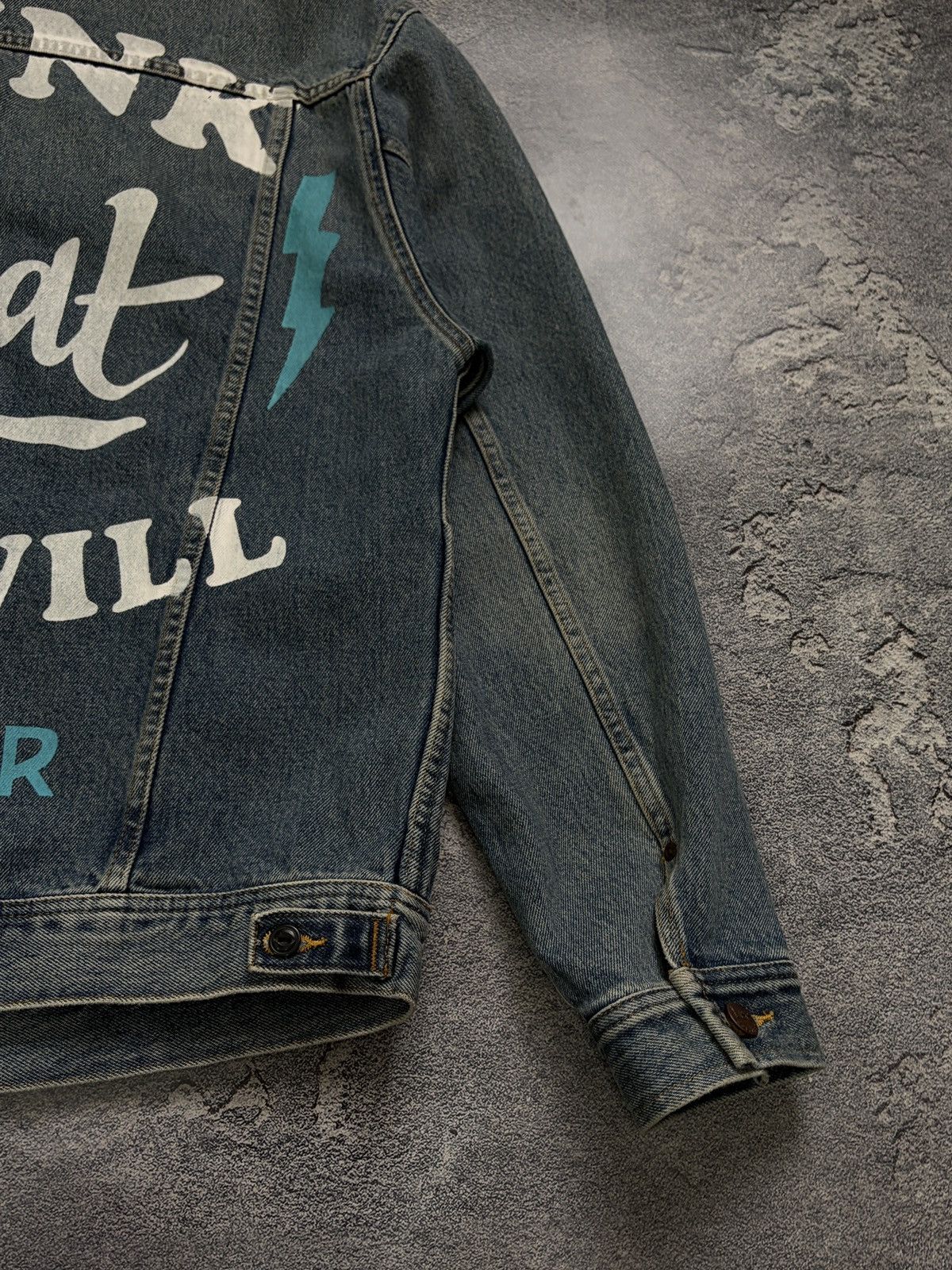 Lee Lee Denim Jacket XL Blue Graphic Print Think What You Will Size US XL / EU 56 / 4 - 11 Thumbnail