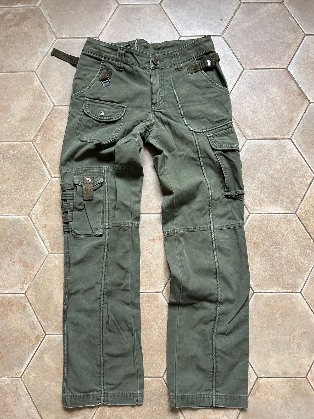 Vintage Vintage Y2K wide bondage cargo pants avantgarde Size 27" / US 4 / IT 40 - 1 Thumbnail