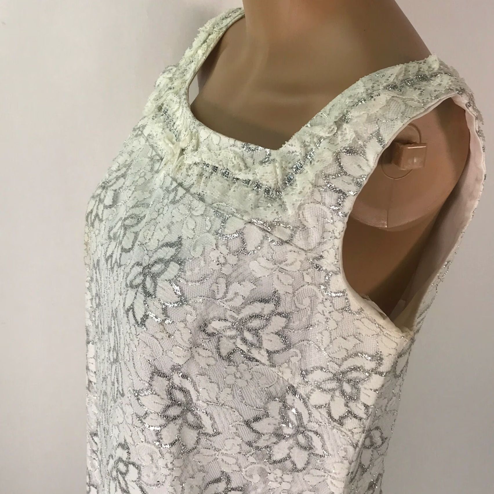 Vintage Womens Sleeveless Floral Print Embellished White Silver Maxi Gown Dress Size L Size L / US 10 / IT 46 - 4 Thumbnail