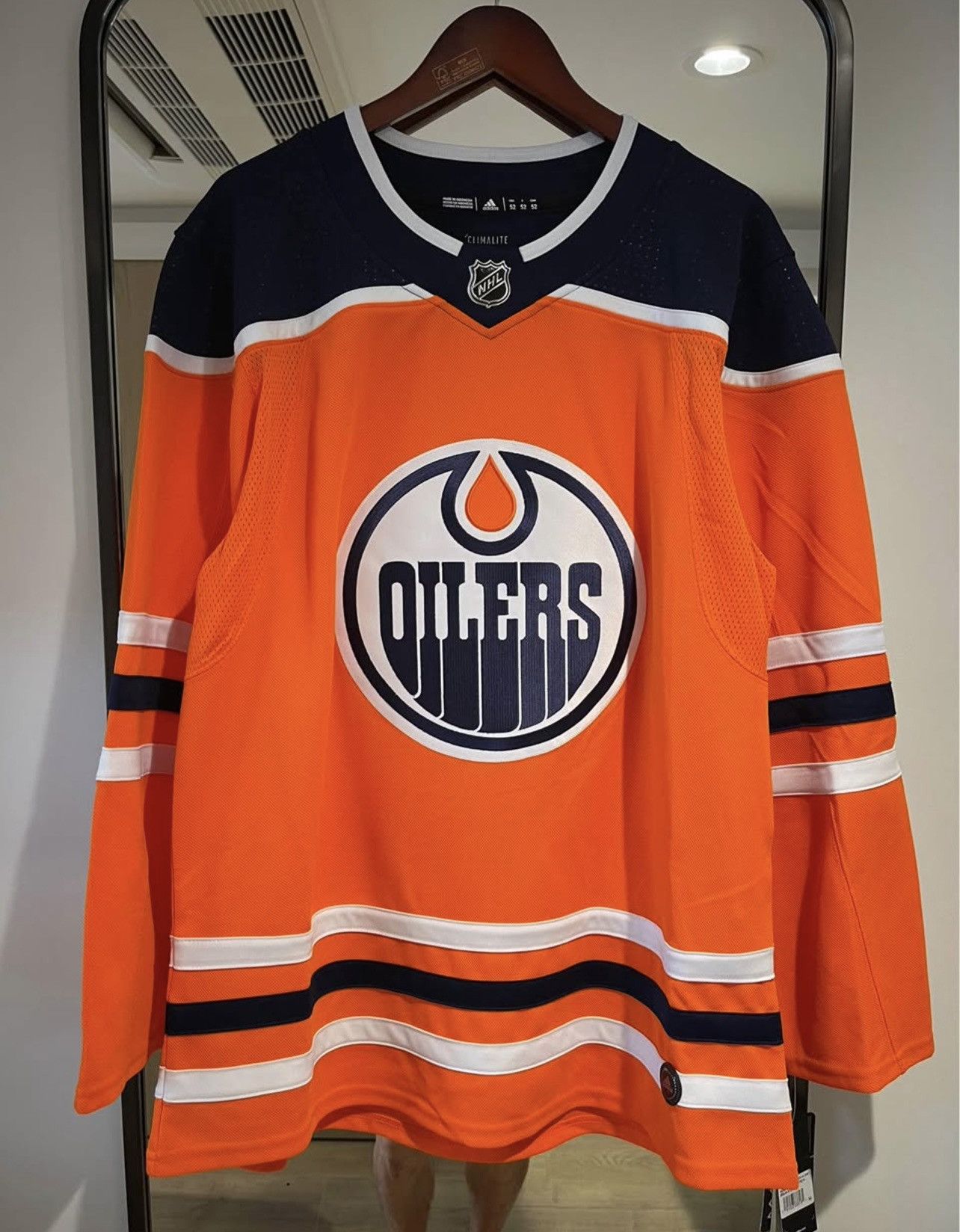 Adidas Edmonton Oilers NHL hockey jersey adidas Size US L / EU 52-54 / 3 - 1 Thumbnail