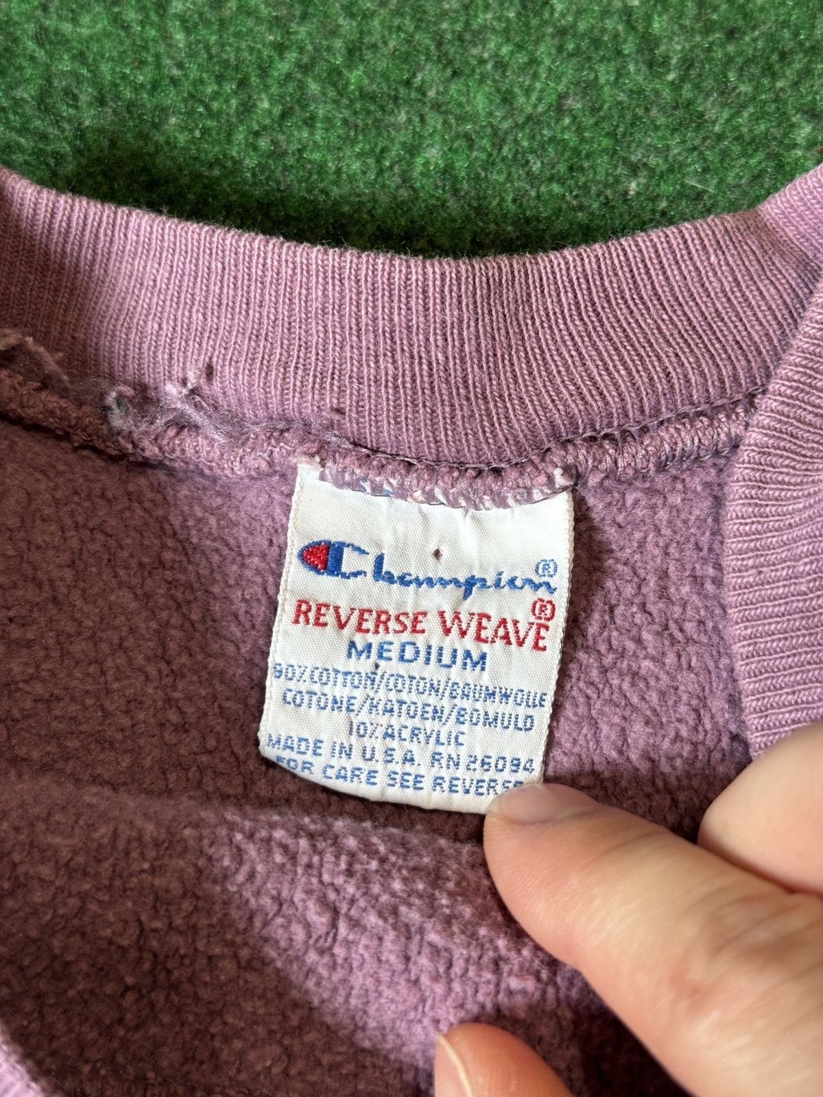 Champion × Vintage Vintage 90s Champion Reverse Weave Purple Lilac Sweatshirt Size US M / EU 48-50 / 2 - 2 Thumbnail