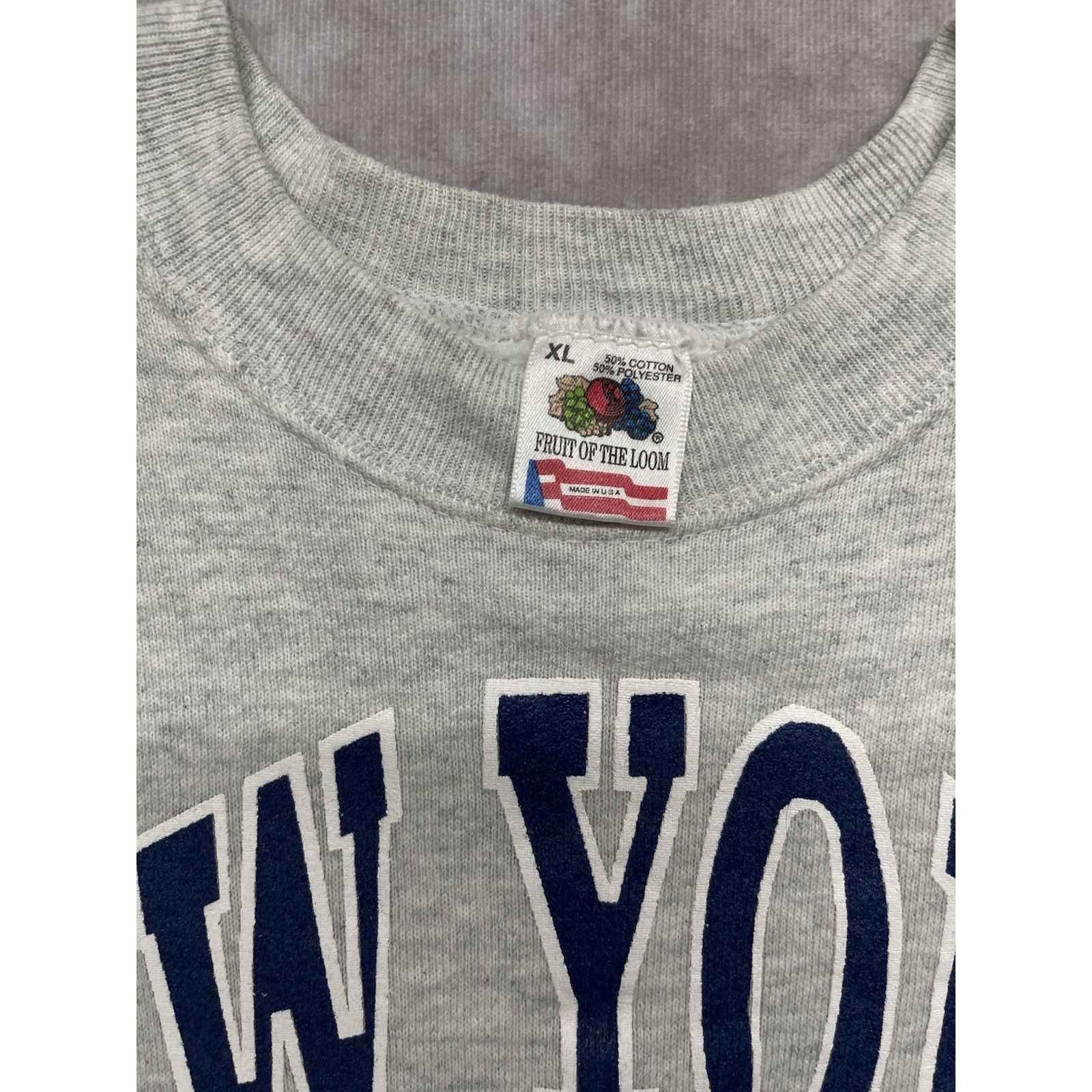 Fruit Of The Loom Vtg 90s Fruit of the Loom XL (Med) New York Sweatshirt Made Size US XL / EU 56 / 4 - 2 Thumbnail