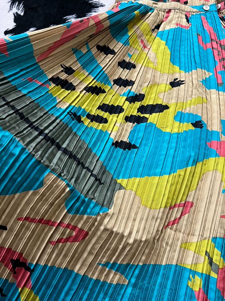 Issey Miyake Issey Miyake size:M Crawling bio-printed skirt Size 42" / US 20 - 3 Thumbnail