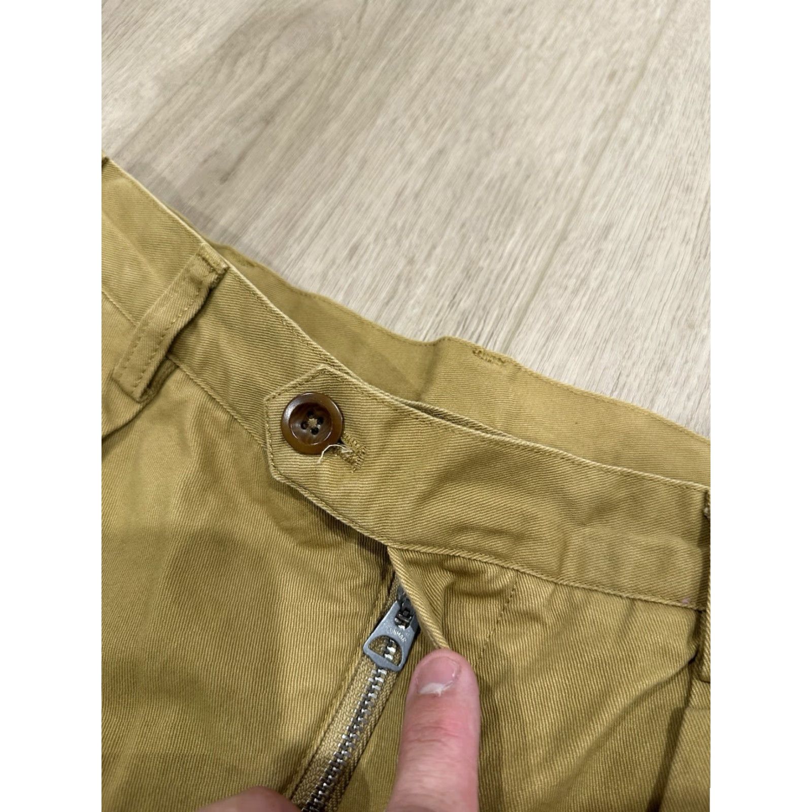 Doublet non-stock mfg Chino Pants Men 31x29 Beige Cotton Pleated 1930s IVY Style High Rise Trousers - Khaki Size US 31 - 5 Thumbnail