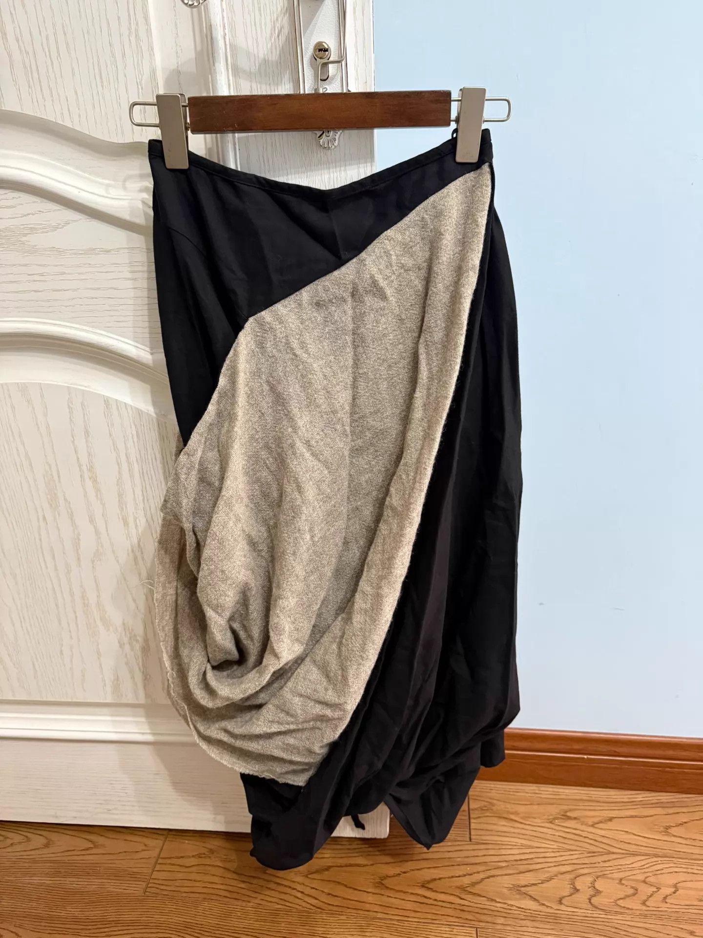Vivienne Westwood Vivienne Westwood Irregular-Cut Calf-Length Skirt 95New Size 27" / US 4 / IT 40 - 4 Thumbnail