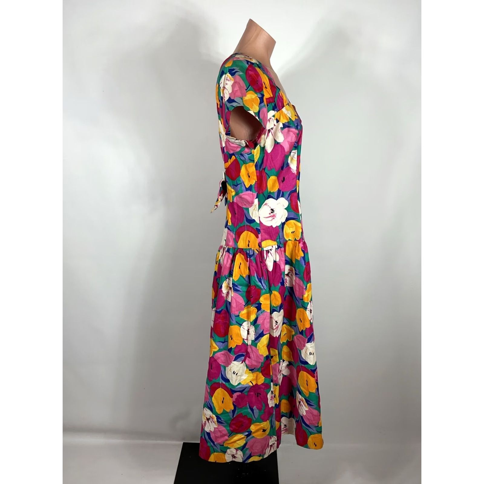 Vintage VINTAGE John Richard Sundress Shirt Dress 80s Floral Red 12 Women/Adult Mod Disco Bow Keyhole Back Occassion Day Dress Size XL / US 12-14 / IT 48-50 - 6 Thumbnail