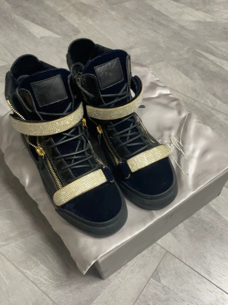 Giuseppe Zanotti Giuseppe Zanotti High-Top Velvet Sneakers Size US 9.5 / EU 42-43 - 1 Thumbnail