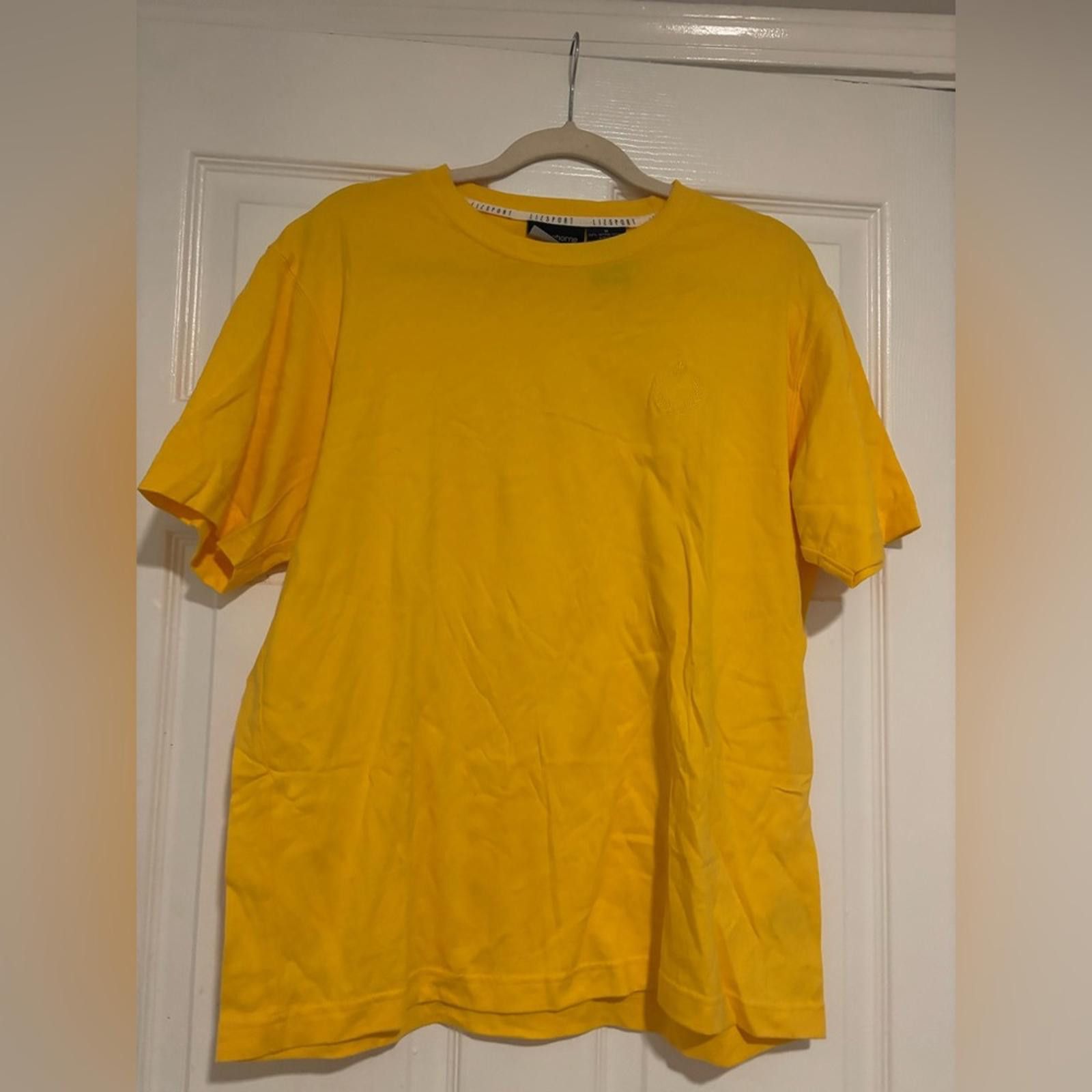 Other Liz Claiborne Bright Yellow Short Sleeve Tee Size US M / EU 48-50 / 2 - 1 Thumbnail