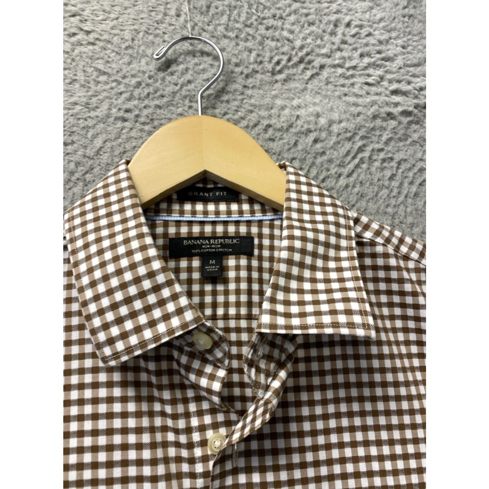 Banana Republic VINTAGE Banana Republic Button-Up Shirt Mens M Tall Brown Check Stretch /0492 Size US M / EU 48-50 / 2 - 4 Thumbnail